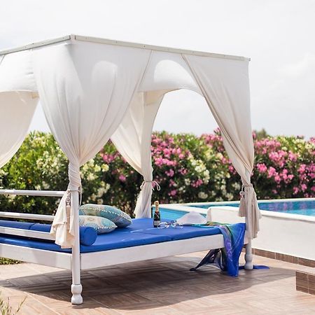 White Blue Villa Lachania  Exterior photo